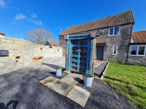 The Old Cider House - Dog Friendly Spacious 2 Bedroom House in 5 Acres